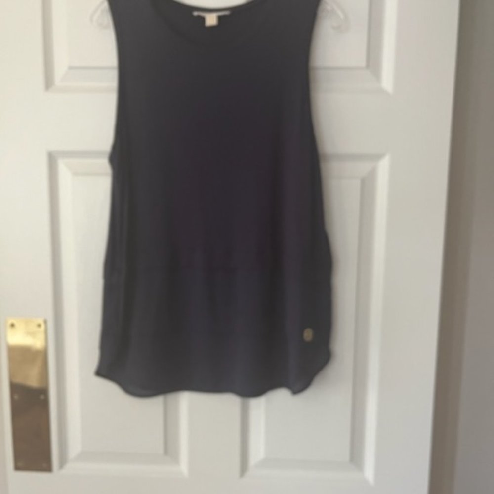 MICHAEL KOHRS SLEEVELESS NAVY TOP